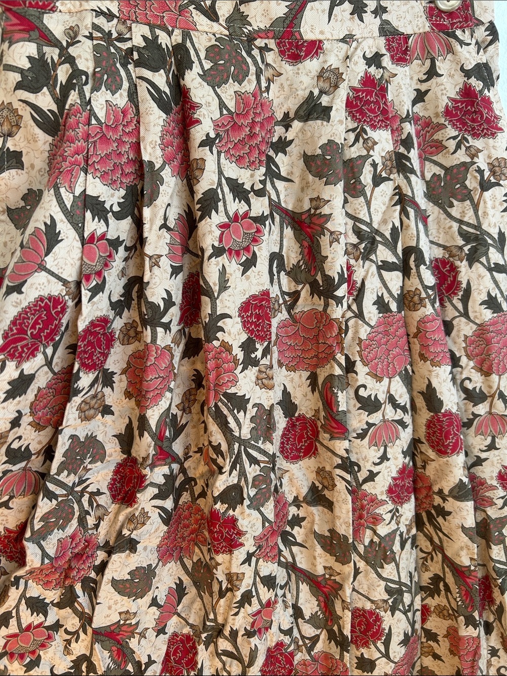 Vintage Union Made USA Evan Picone Midi Skirt Floral Print